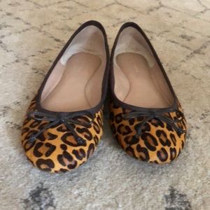 Leopard print ballet flats